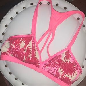 Maaji pink tropical reversible bikini top sz M